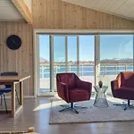 Spectacular Waterfront Fishermans - Rorbu Feriehus *