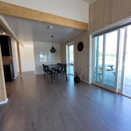 Moderne Rorbu I Lofoten Holiday home Gravdal (Vestvagoy)