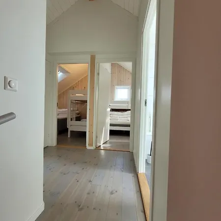Moderne Rorbu I Lofoten Holiday home