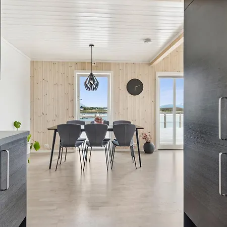 Moderne Rorbu I Lofoten