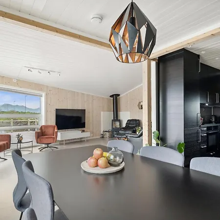 Moderne Rorbu I Lofoten *