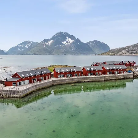 Spectacular Waterfront Fishermans - Rorbu