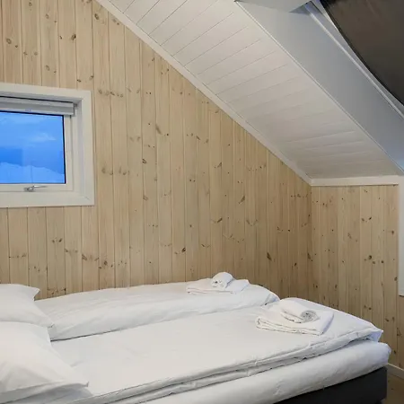 Holiday home Spectacular Waterfront Fishermans - Rorbu Gravdal (Vestvagoy)