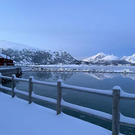 Nyaraló Spectacular Waterfront Fishermans - Rorbu