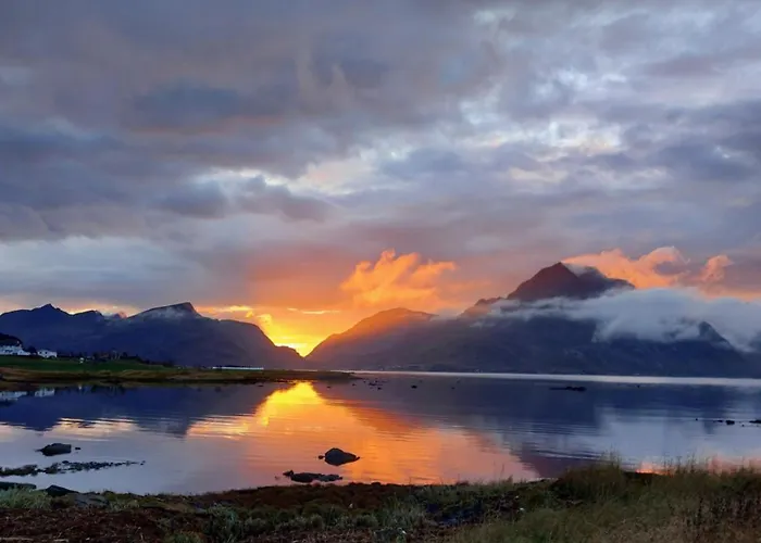 Spectacular Waterfront Fishermans - Rorbu *