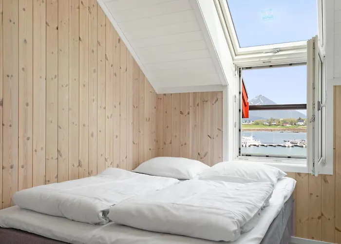 Casa vacanze Spectacular Waterfront Fishermans - Rorbu *
