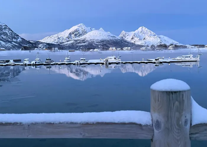 Spectacular Waterfront Fishermans - Rorbu Tatil Evi Gravdal (Vestvagoy)